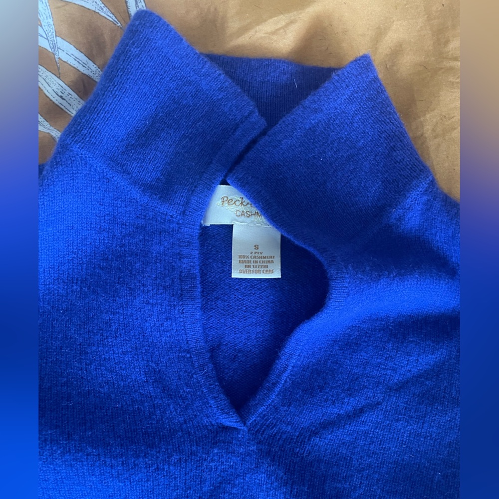 Like-New Vintage Royal Blue Cashmere Sweater